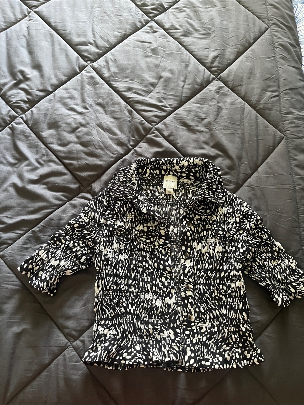 Anthropologie Maeve Smocked Button-Front Top Black & White XS